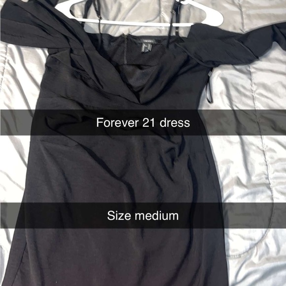 Clothes - Picture 9 of 17